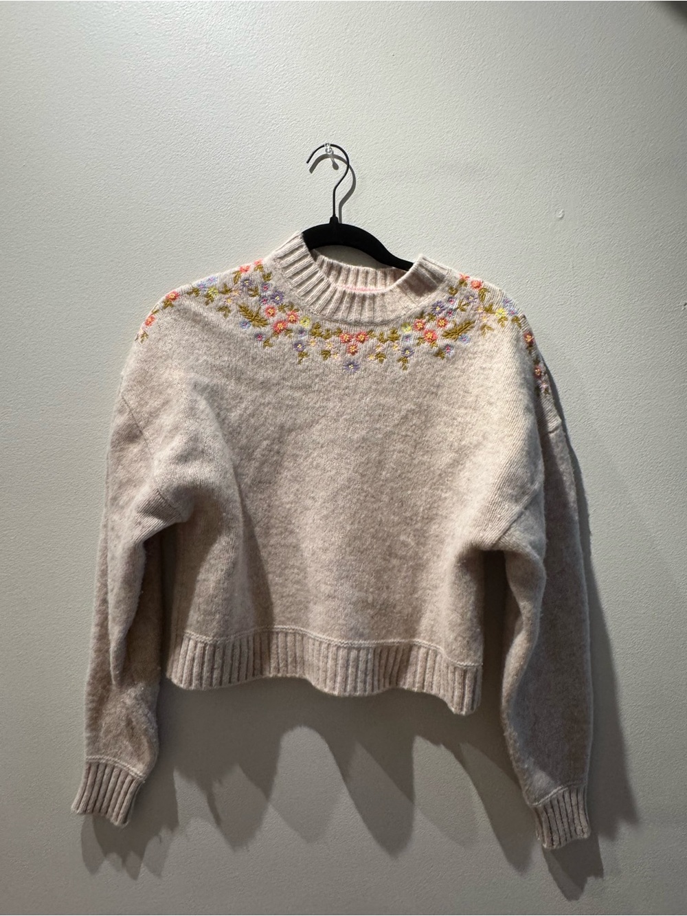 Boden Chunky Wool Embroidered Sweater